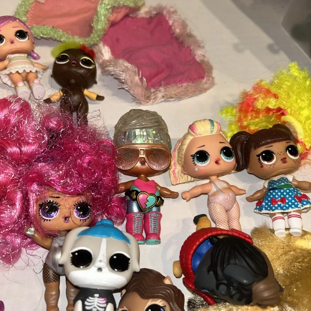 Lol Surprise Dolls Lot Of 27 With Accessories Assorted‎ Tots & Pets E4